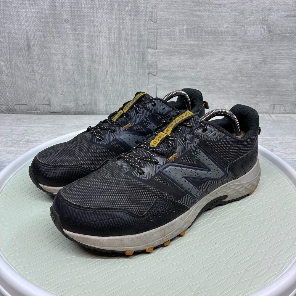 New Balance 410v8 Trail Running Shoes Men's Size 10.5 M 4E Black‎ Grey MT410LG8